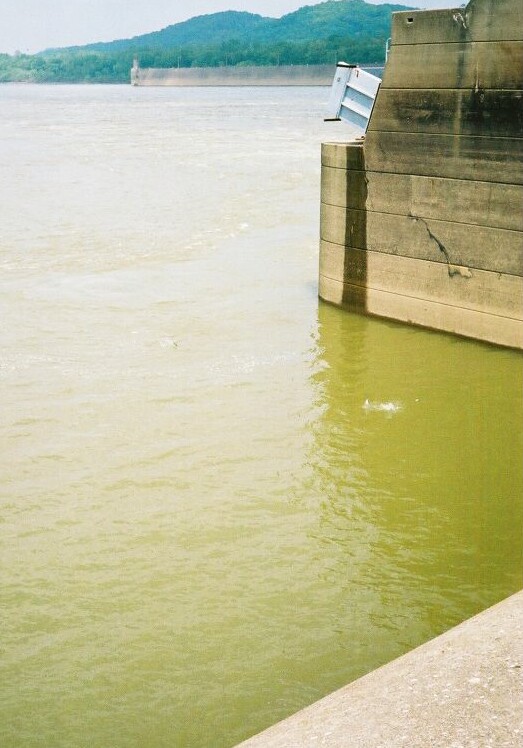 Kentucky side of the dam